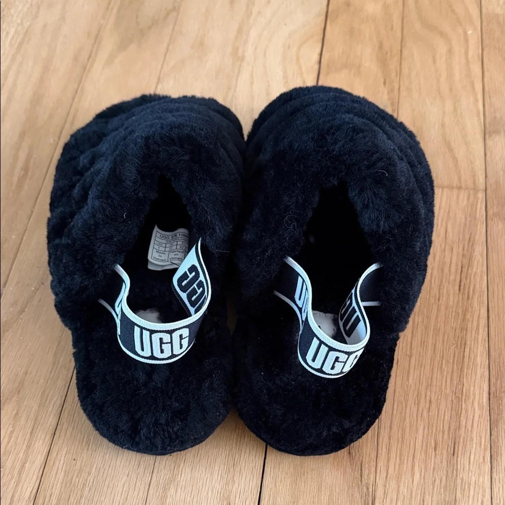 UGG Black Fluffy Slides - Picture 3 of 4